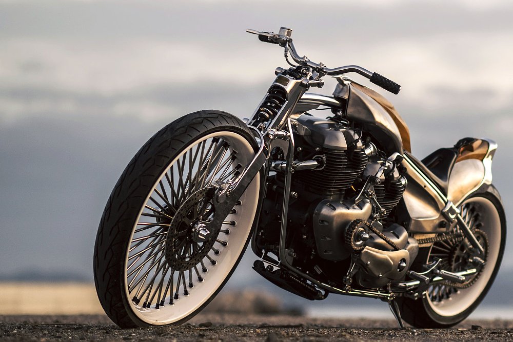 low view of the left side of the twin-engine custom chopper