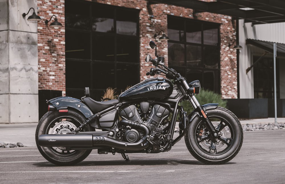 profile view of the basic black Scout Sixty cruiser