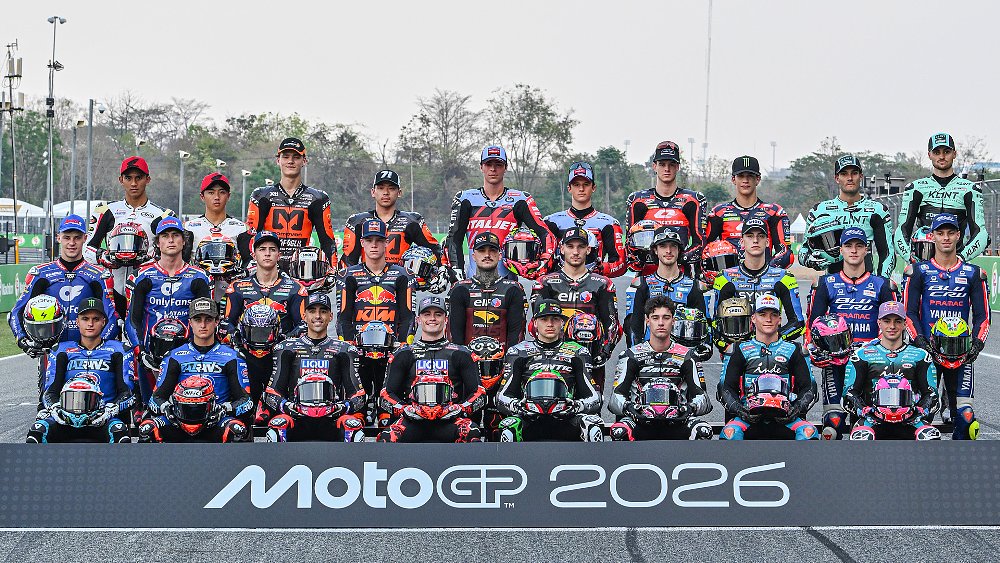 A class photo of the riders competing in the 2026 Moto2 World Championship.