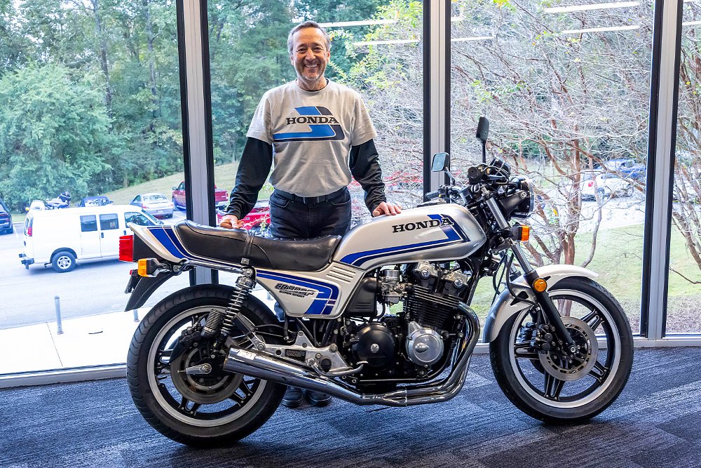 Freddie Spencer poses with a 1982 Honda CB900F.