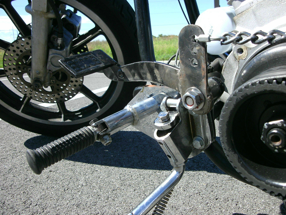 foot clutch