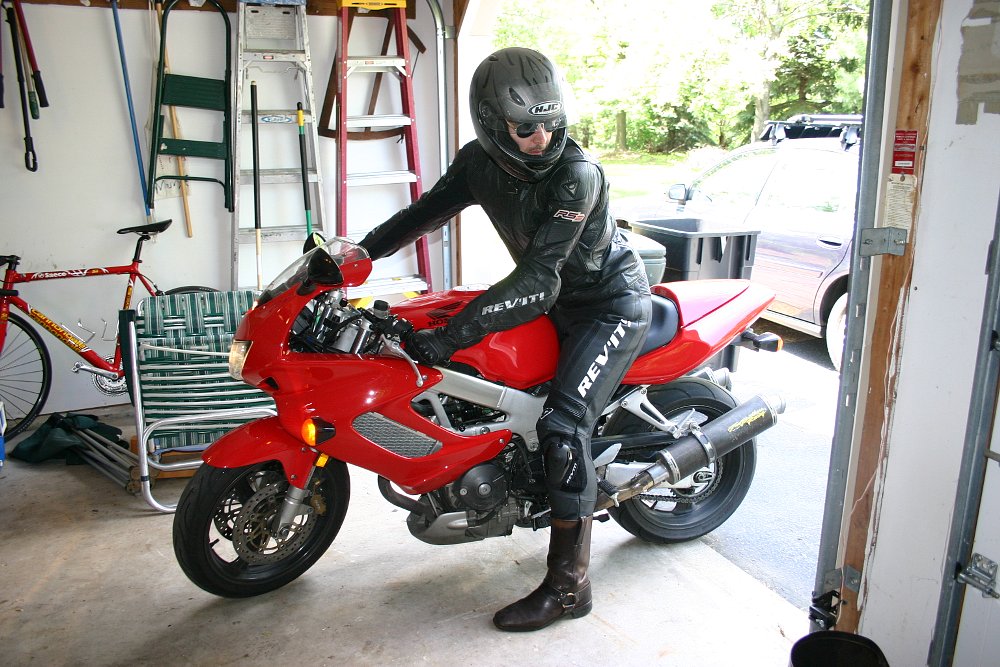 Honda Superhawk
