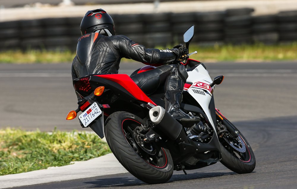 Yamaha R3 Sean MacDonald