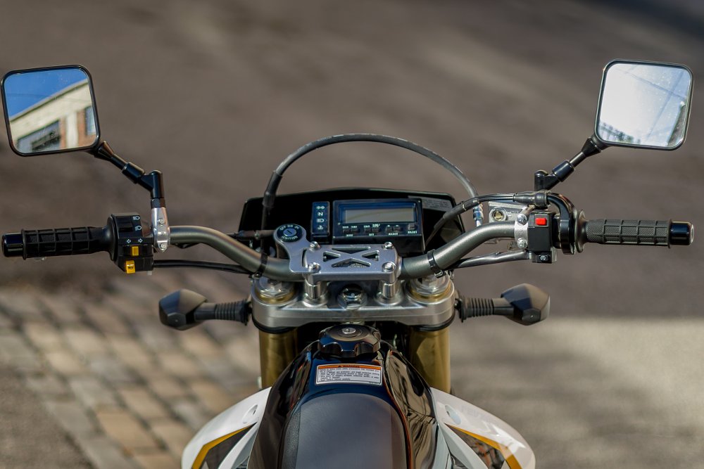 dr-z400sm
