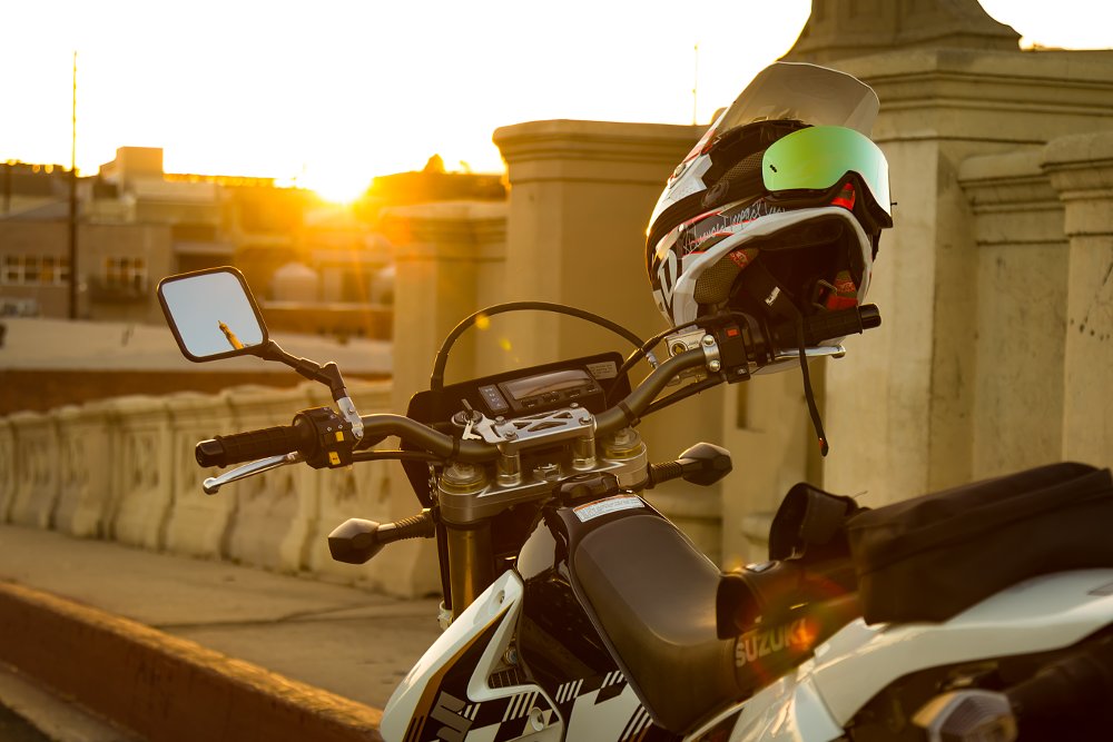 suzuki dr-z400sm