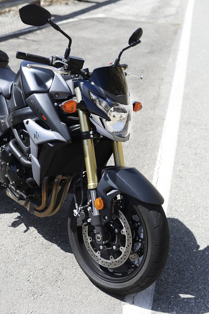 Suzuki GSX-S750