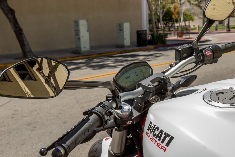 Ducati Monster 821