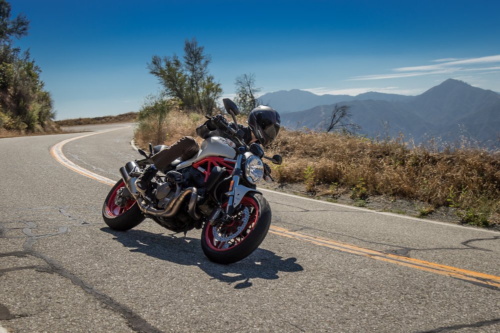 Ducati Monster 821