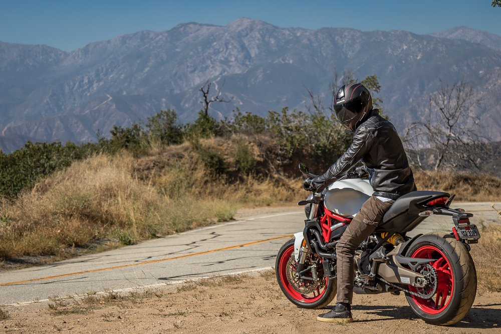 Ducati Monster 821
