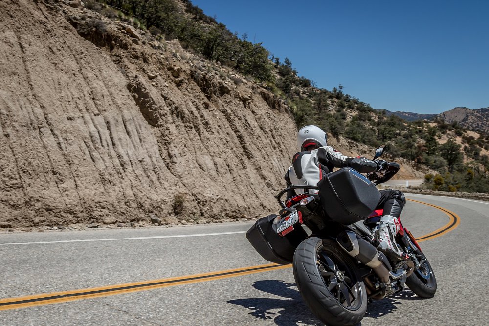 ducati hyperstrada