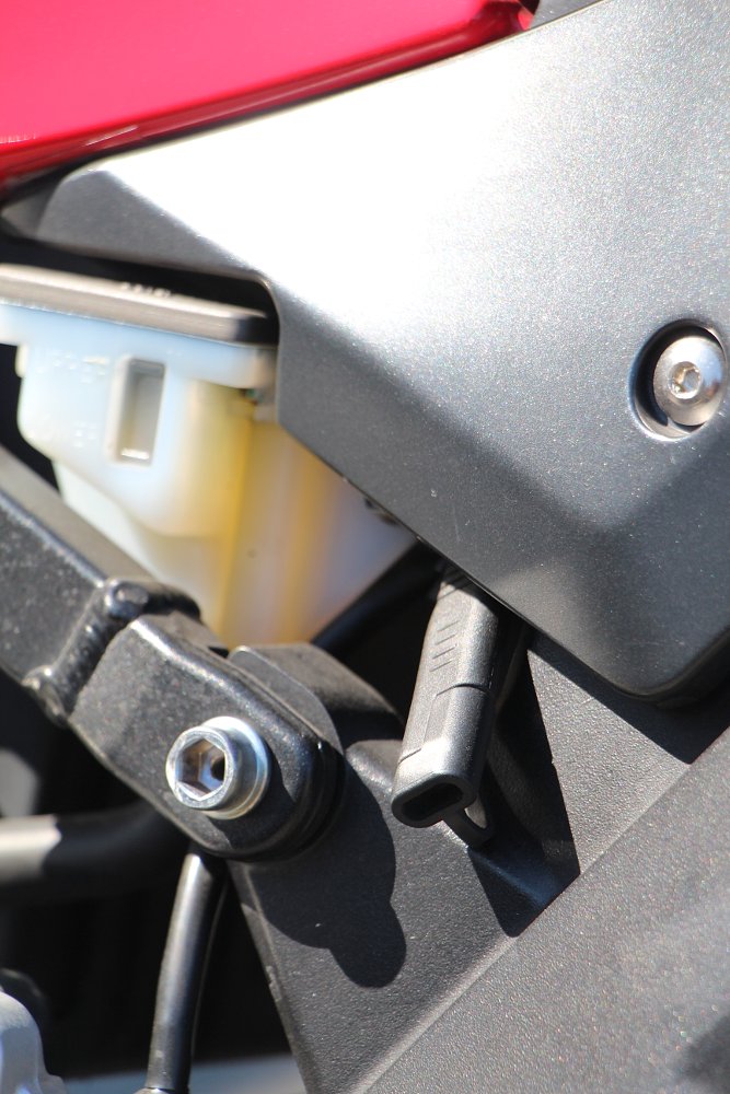 battery lead