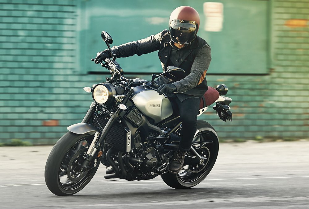 Yamaha XSR900