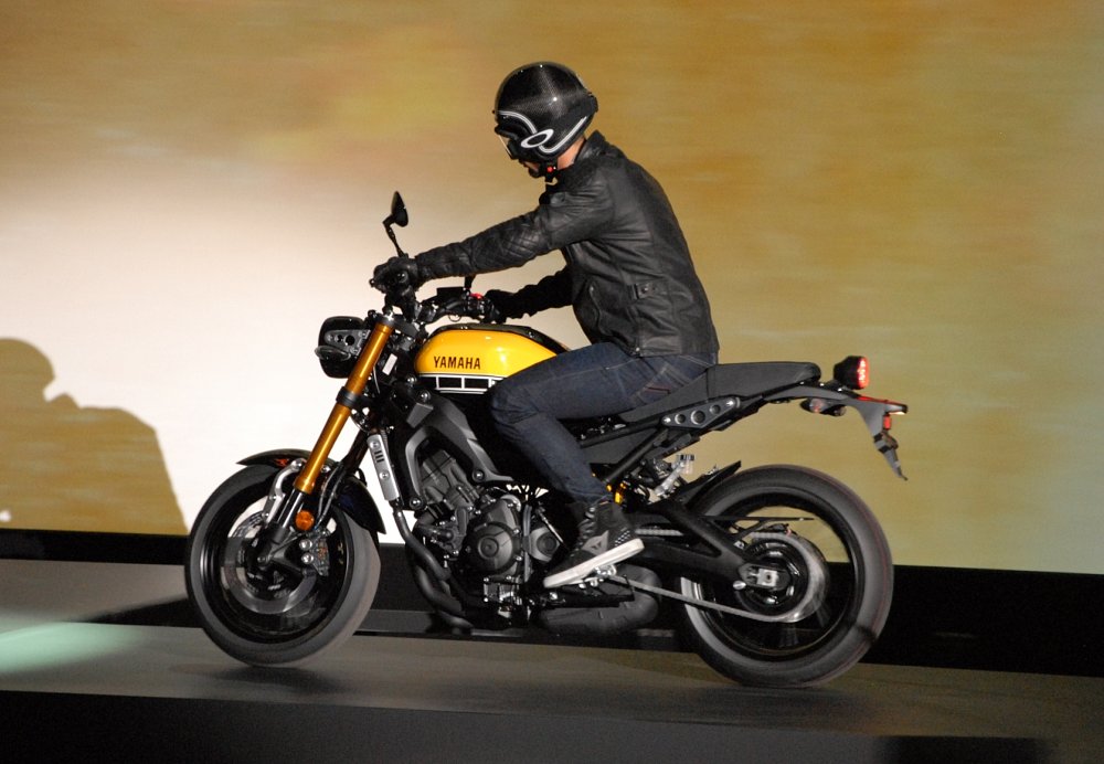 Yamaha XSR900