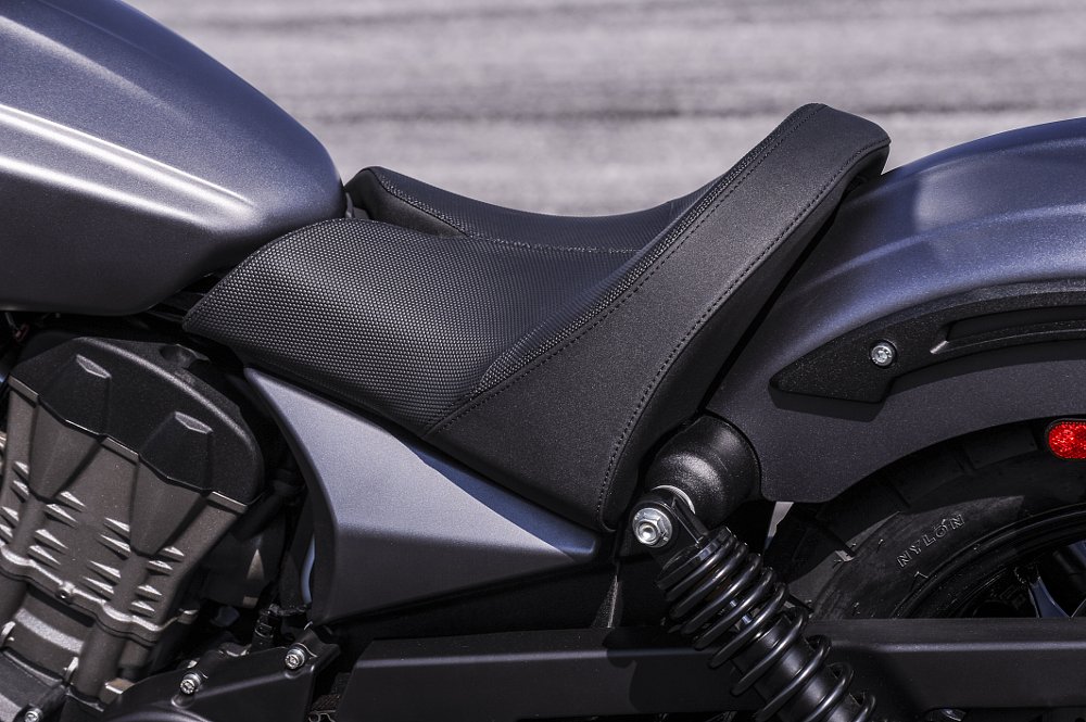 Victory Octane seat and rear fender