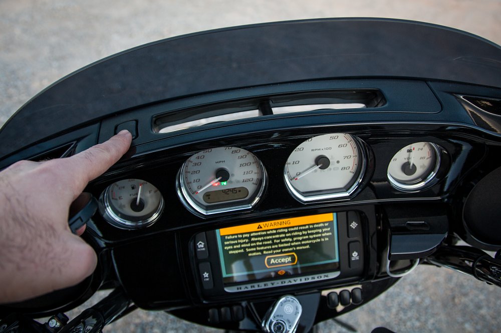 Street Glide Special Batwing Fairing