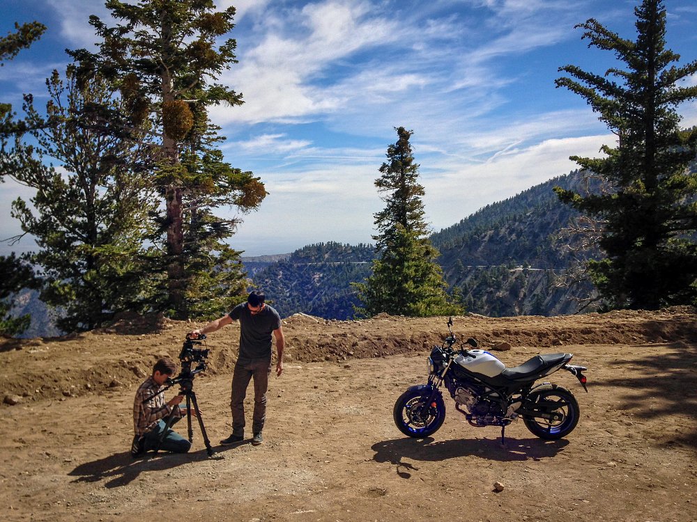 Angeles Crest Highway Suzuki SV650