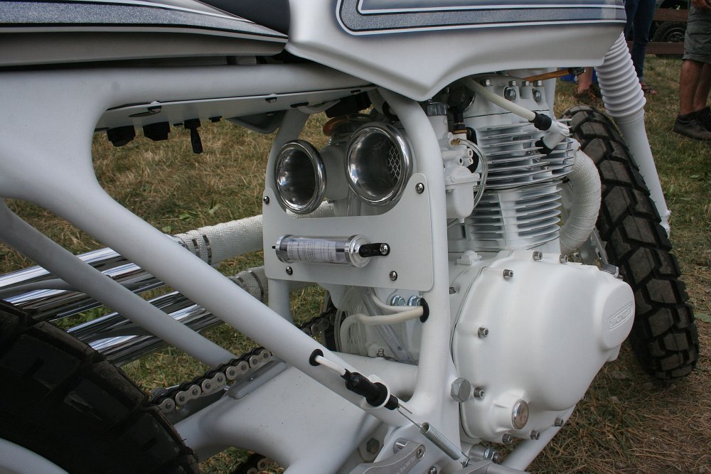 Custom CB360