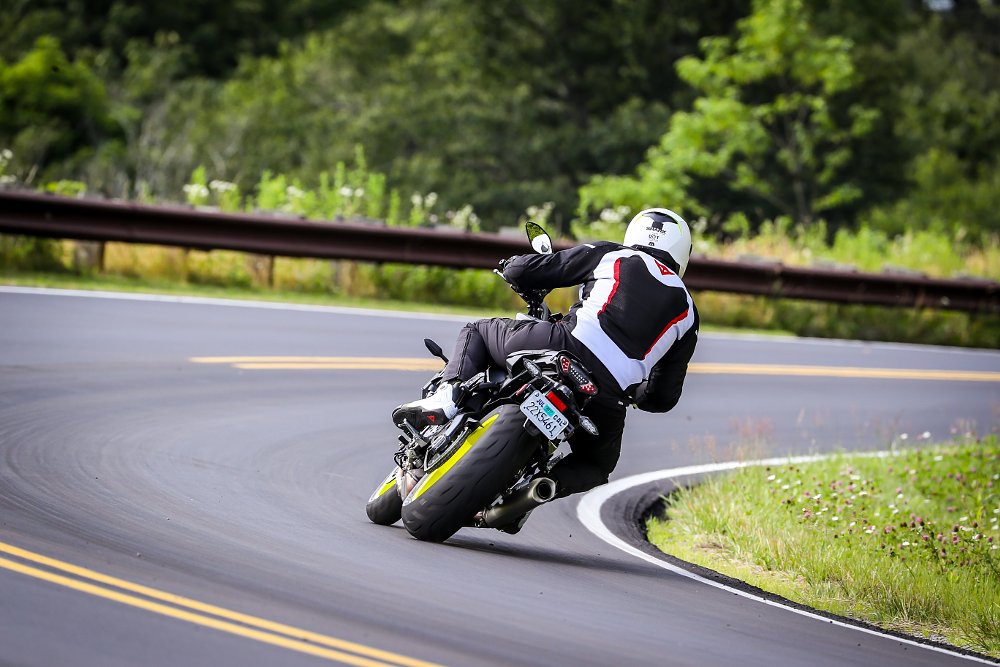 Spurgeon Dunbar 2017 Yamaha FZ-10