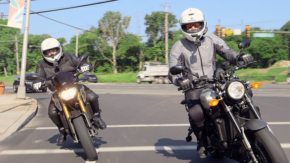 riding the XSR900