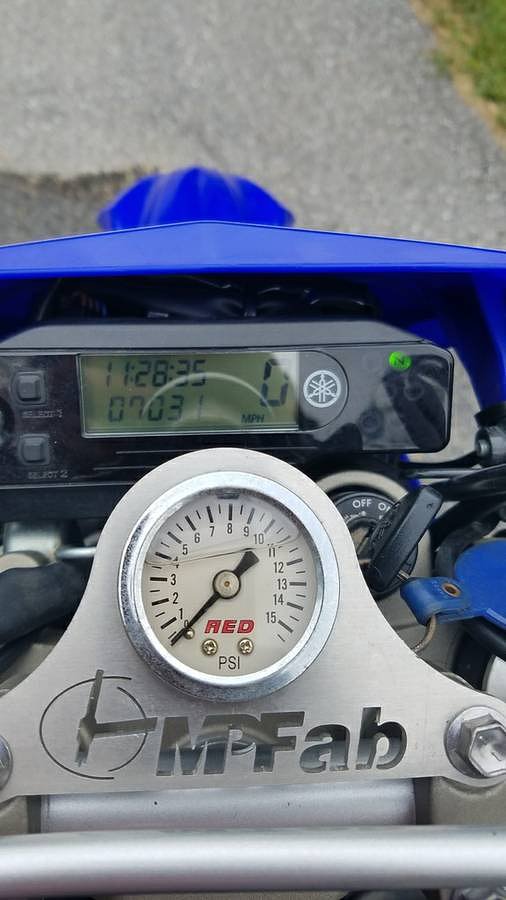 Boost gauge