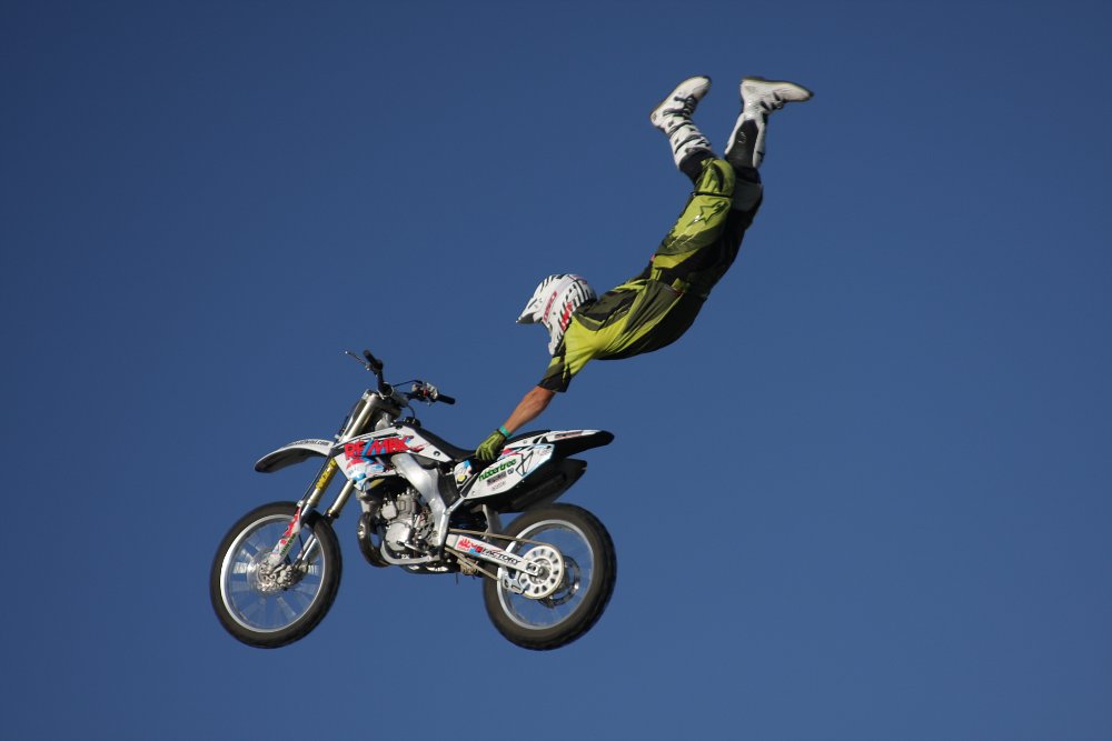 Mid-air stunt