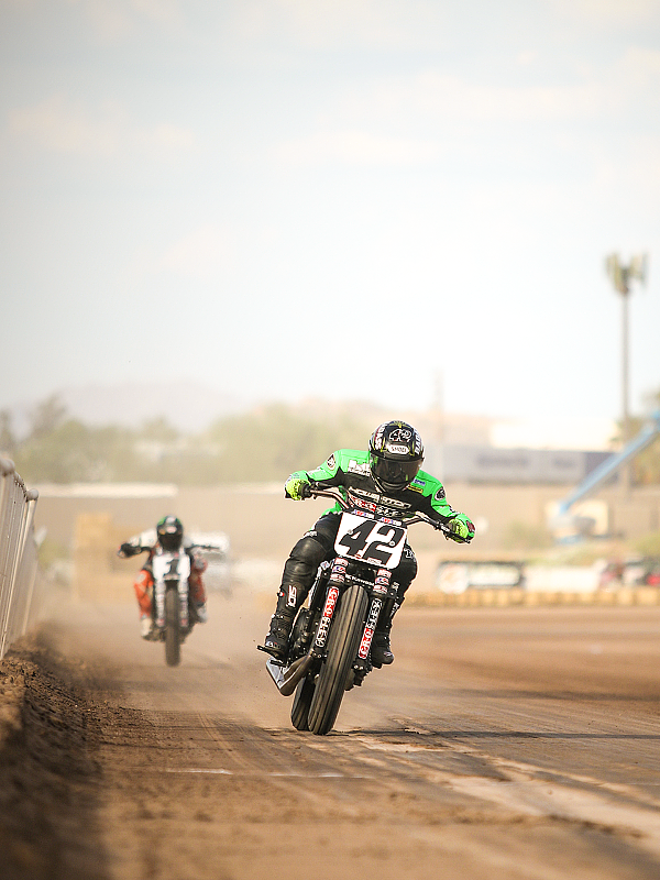 Flat-track racing