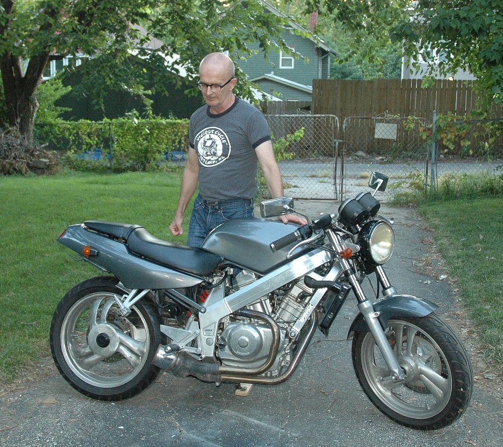 Honda Hawk GT