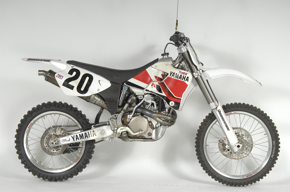 Yamaha YZM400
