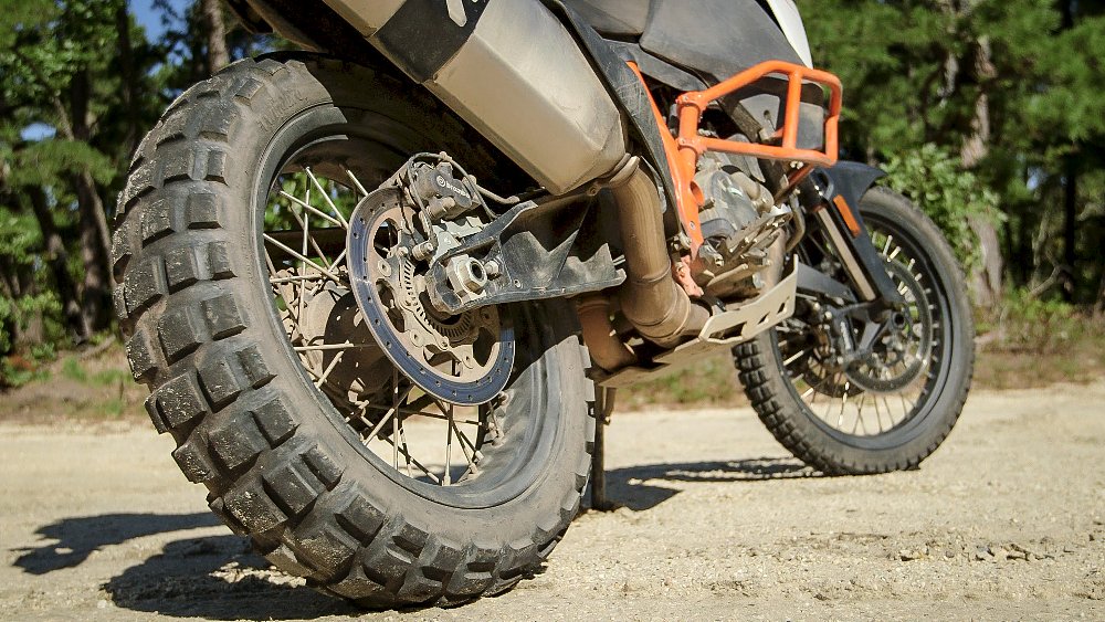 KTM 1090 Adventure R Review