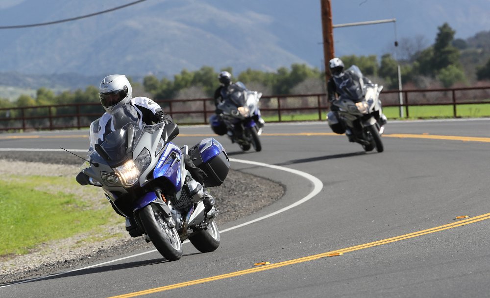 motorcycle press intro ride