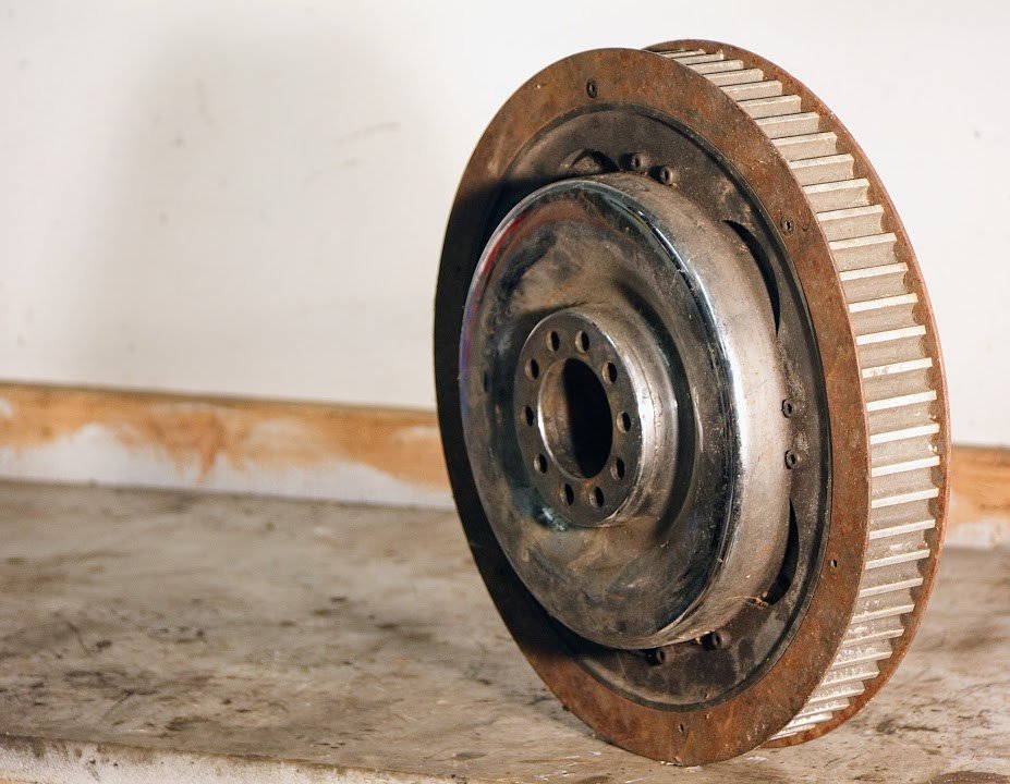 Drum and pulley.