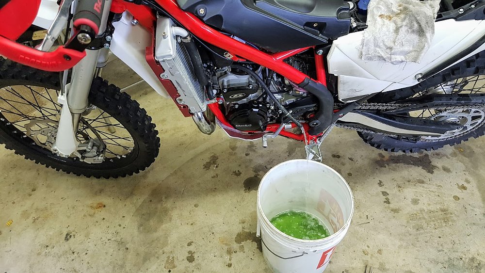Draining gas