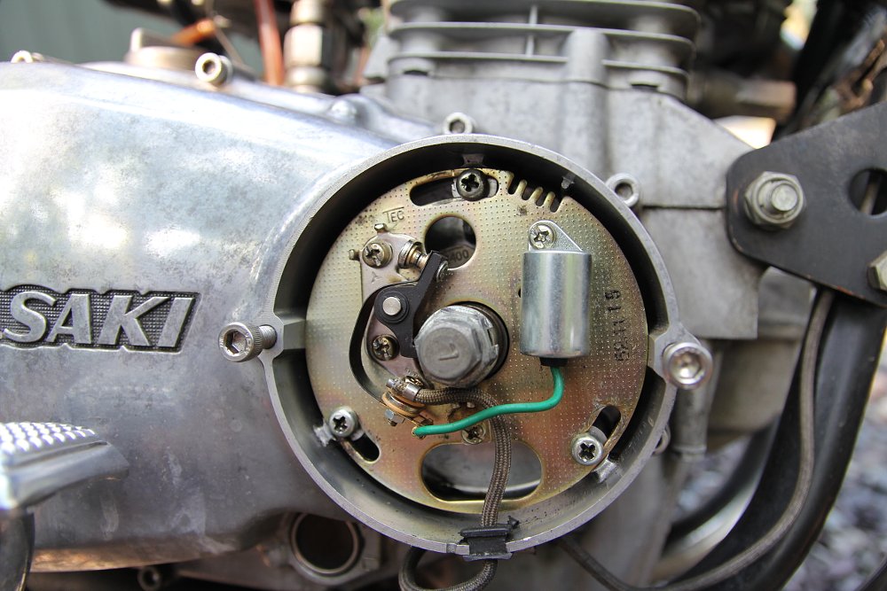 KZ400 points ignition.