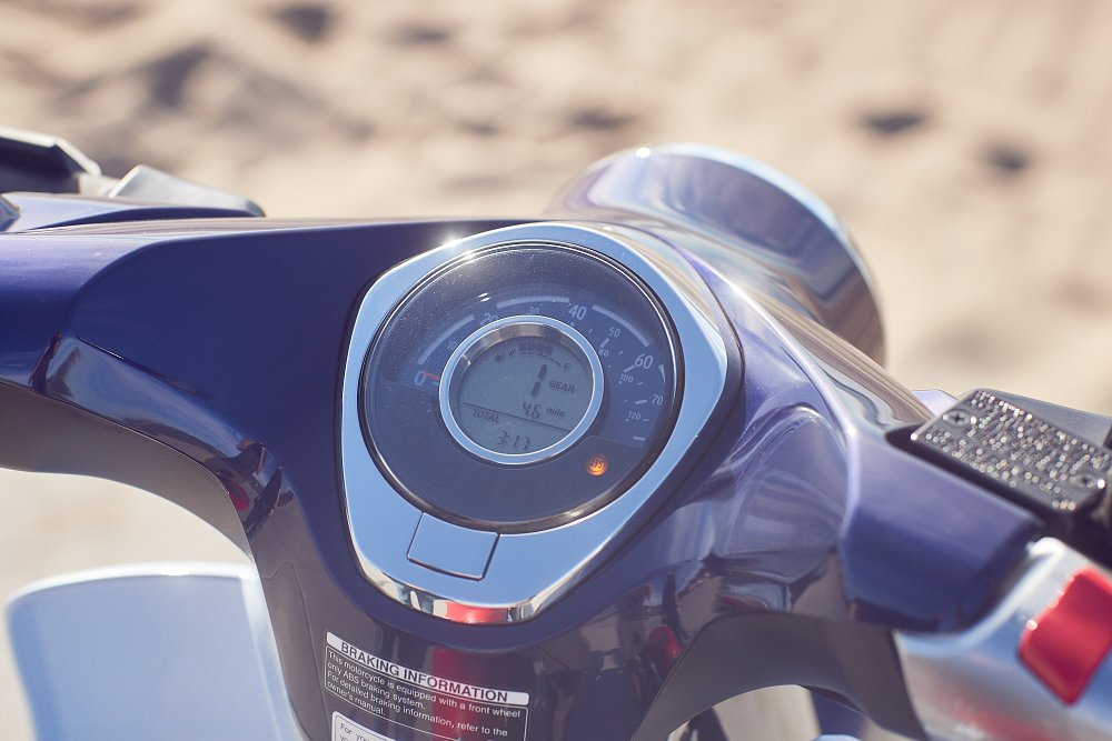 Super Cub gauge