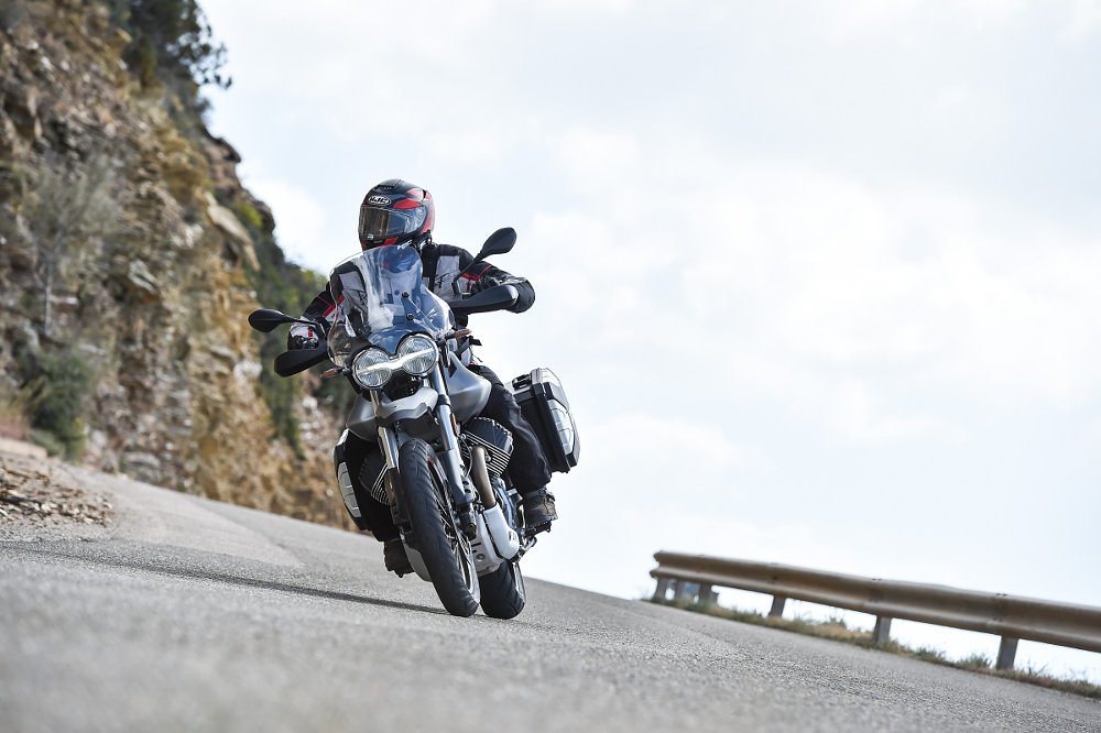 Moto Guzzi V85 TT