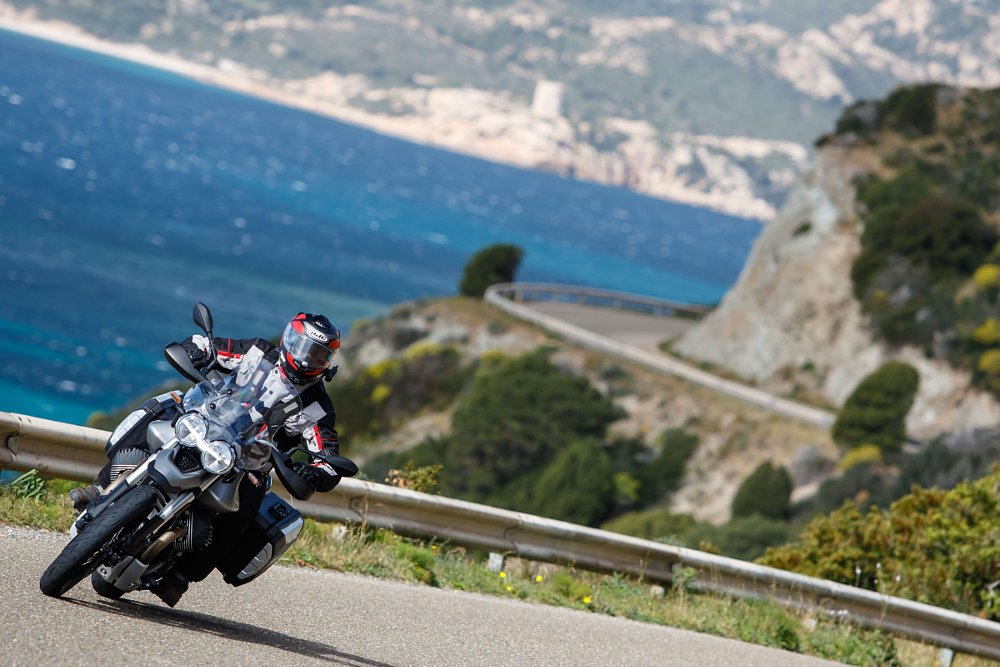 Moto Guzzi V85 TT in Sardinia