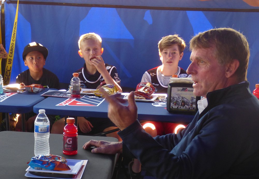 Wayne Rainey and Ohvale racers