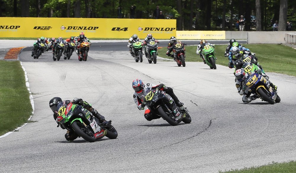 Junior Cup race at Road America
