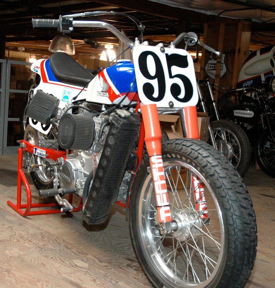 Honda NS750