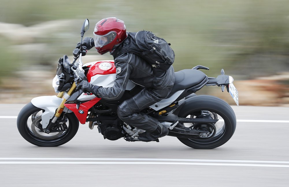 BMW F 900 R