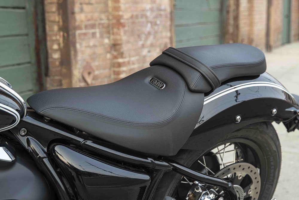 BMW R 18 seat