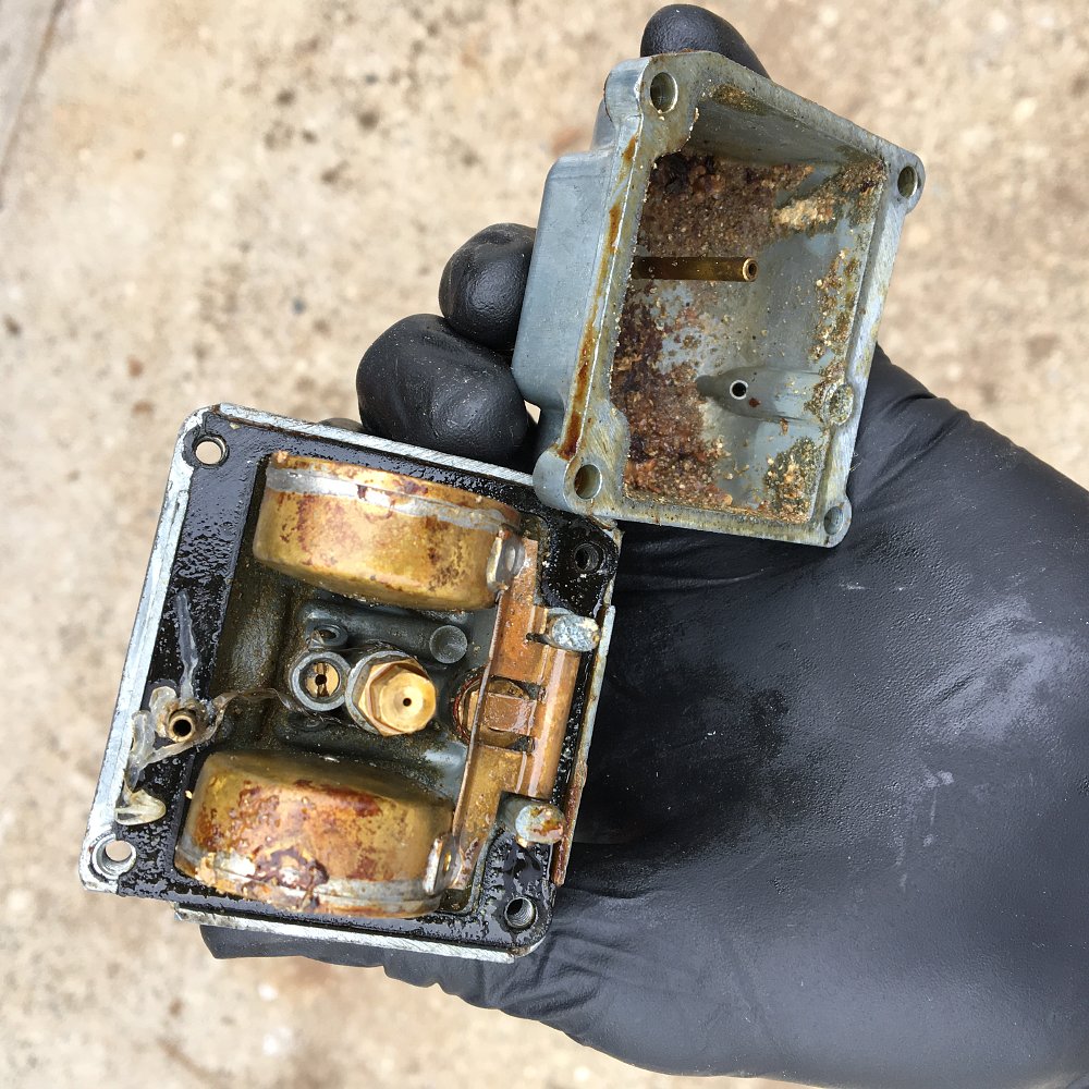 the effect of bad gas on carburetors
