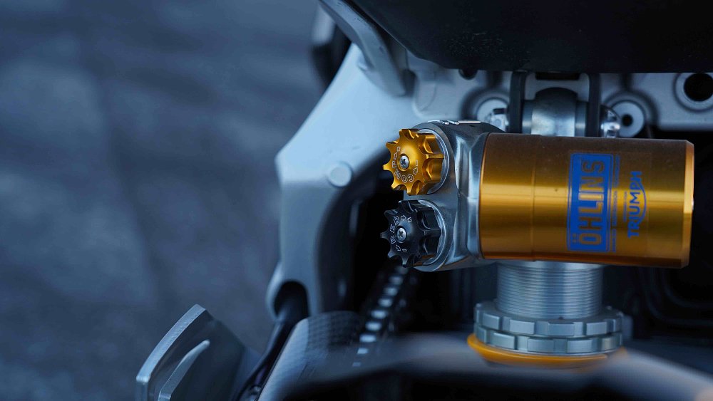 Ohlins TTX36 shock