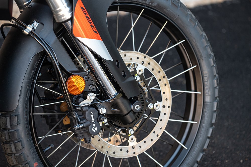 front wheel and brakes on the Tuareg