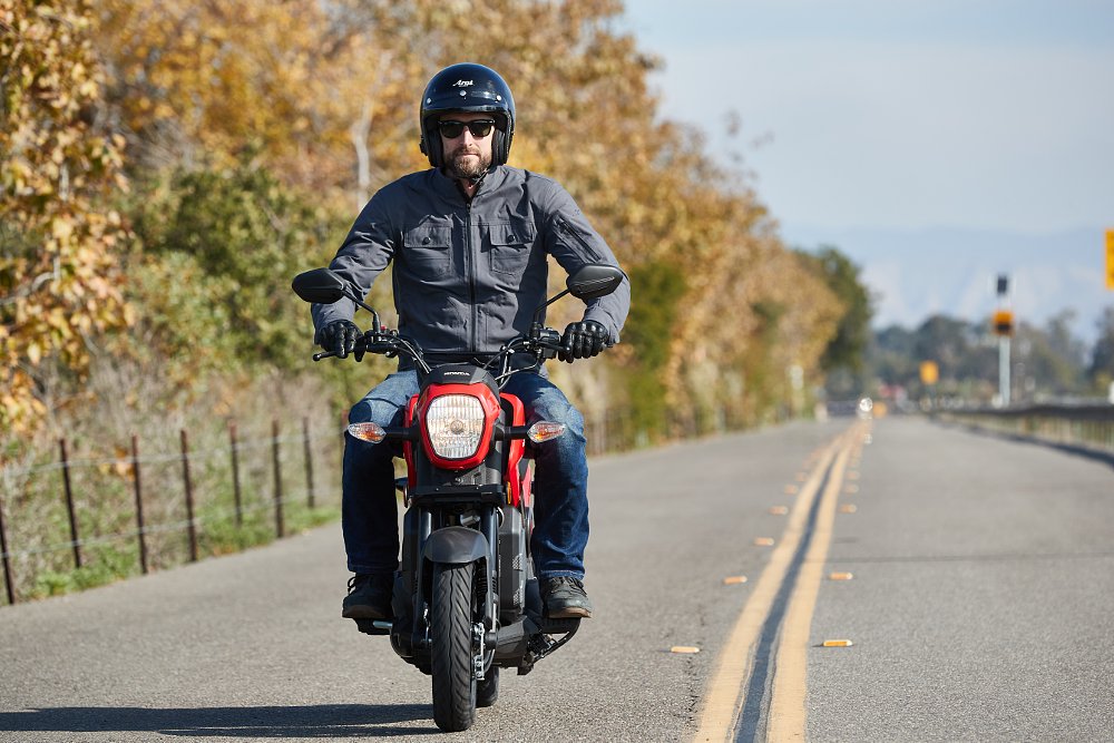 Honda Navi from the front with rider