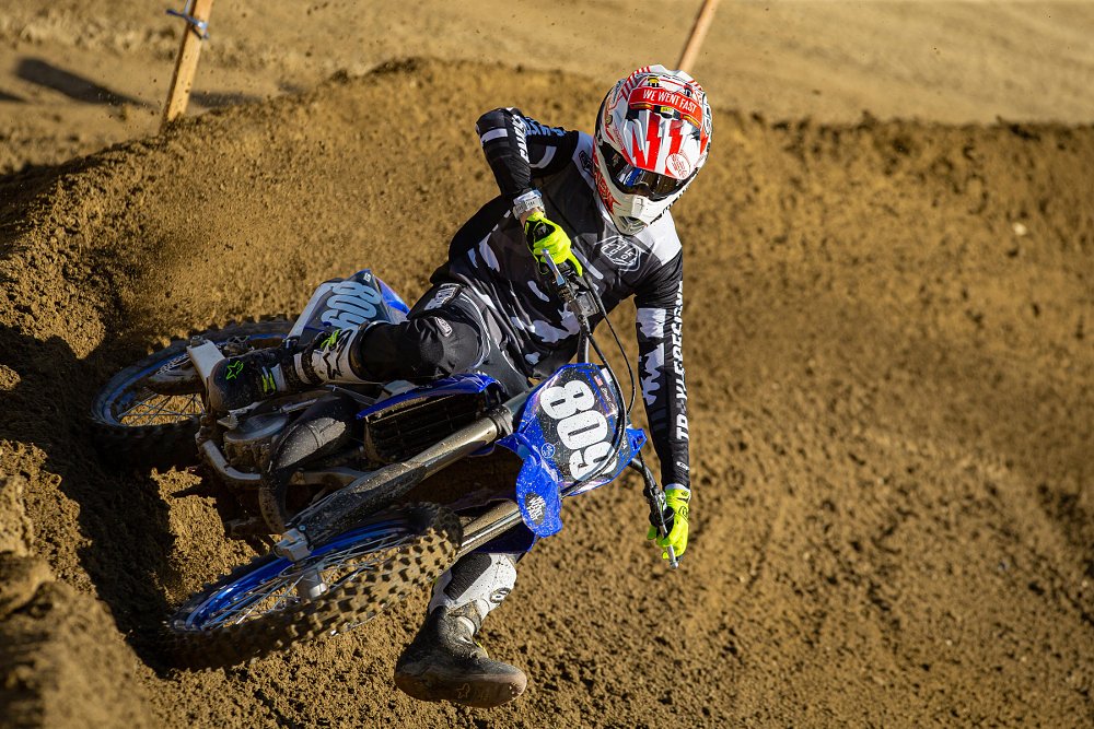 riding the YZ125