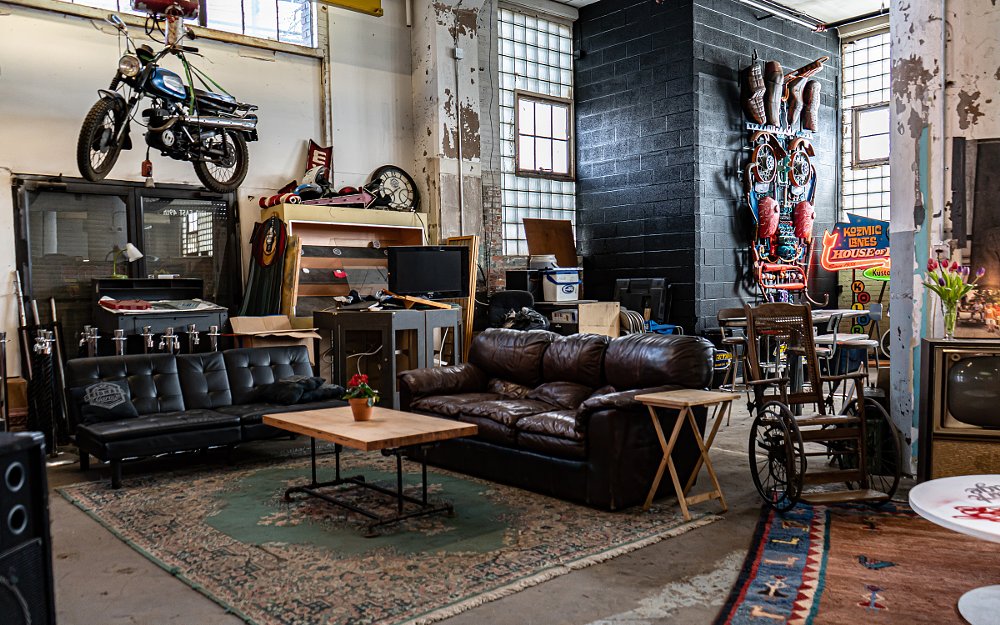lounge area at Skidmark Garage