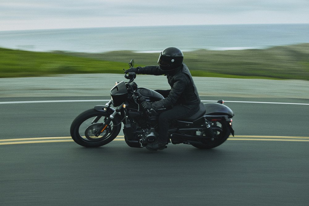 Nightster on the road