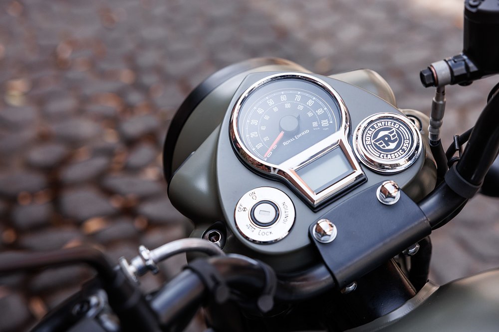 Royal Enfield Classic 350 gauge