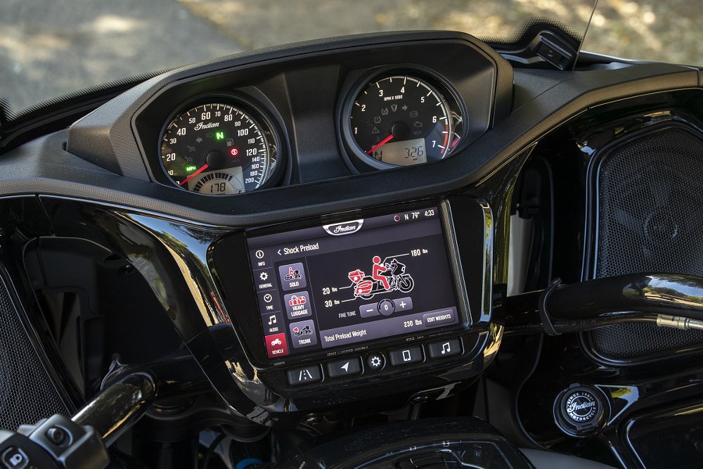 Indian Pursuit Ride Command dash